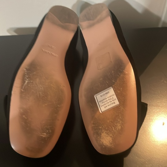 Authentic Prada velvet shoes - Picture 6 of 9